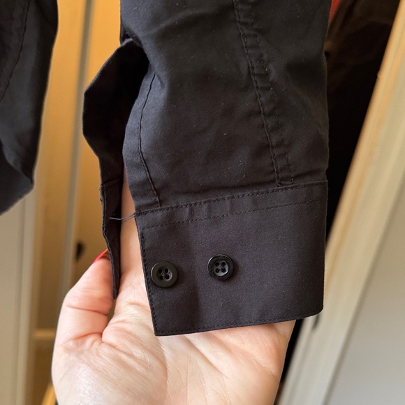 Women’s button down - Picture 5 of 5